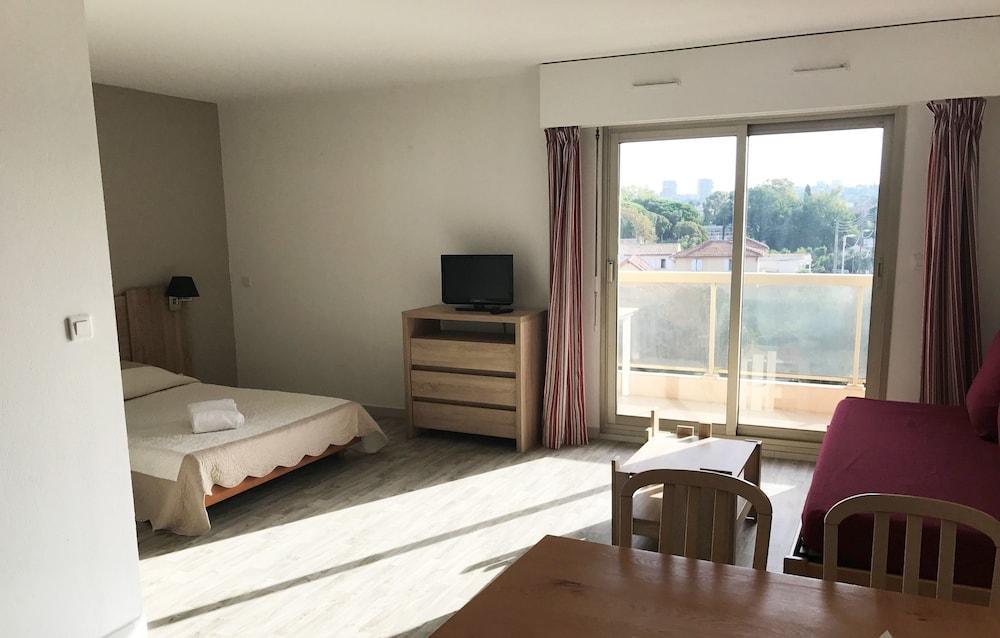 Residence Odalys Open Golfe Juan Juan-les-Pins Exterior foto